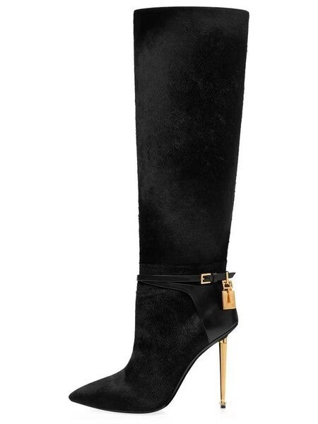 Bottes classiques noires simples pour femmes