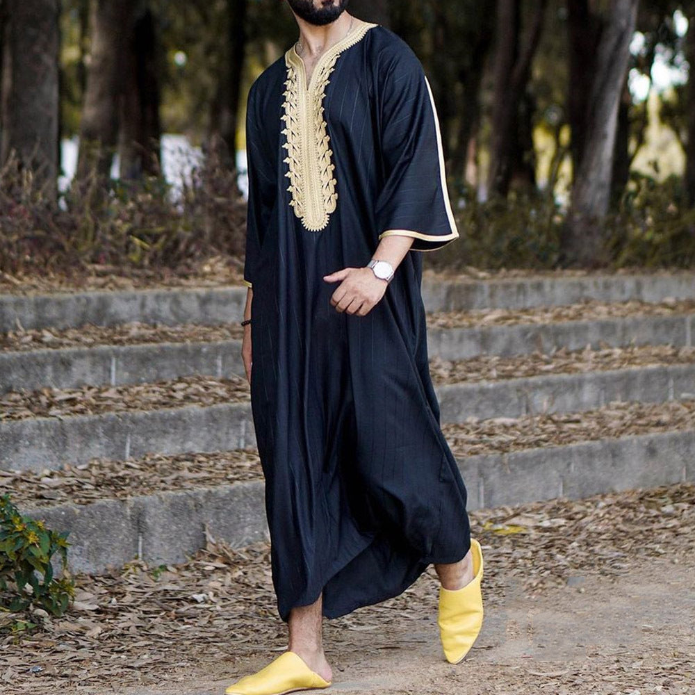 Fashionable Men's Long Shirt Black Muslim Robe